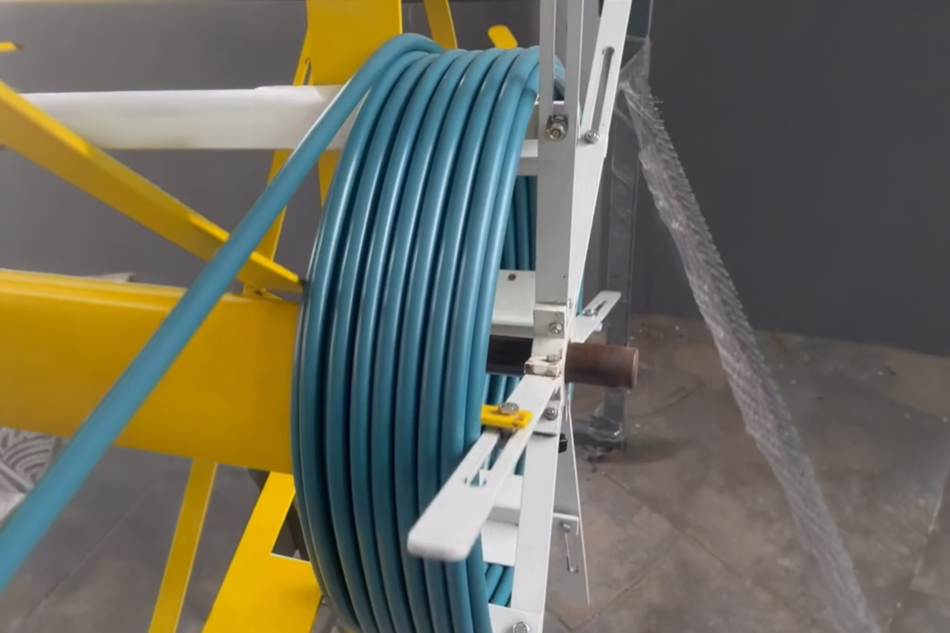 Esnek Boru Teknolojisi